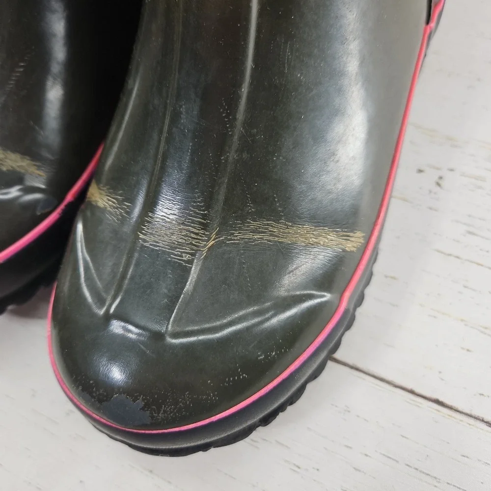 Bogs Boots Youth Size 3 Gray Pink Pansies Pull On Winter Rain Waterproof 72158